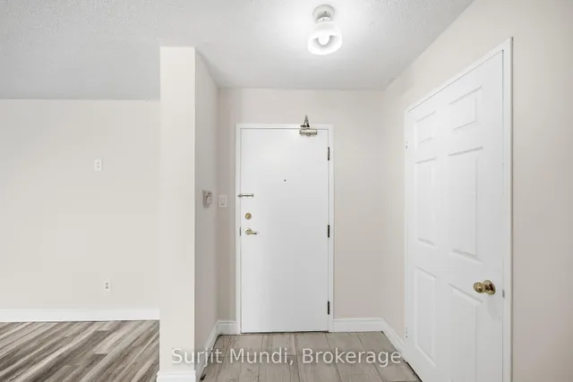 10 Malta Ave #1501, Brampton 5