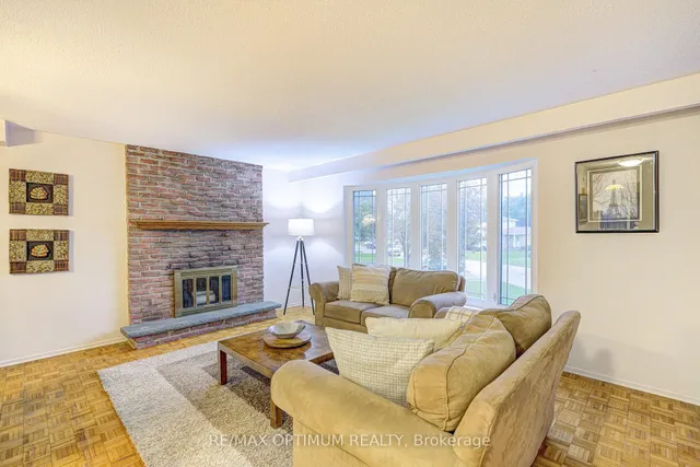 50 Gondola Cres, Brampton 5