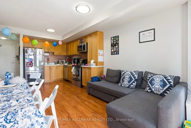 2464 Weston Rd #506, Toronto 5