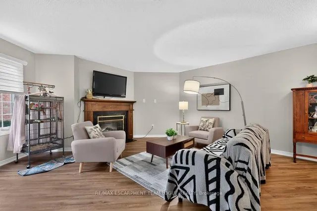 2110 Cleaver Ave #112, Burlington 5