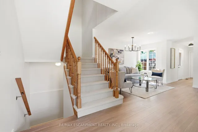 1745 Creek Way #7, Burlington 5