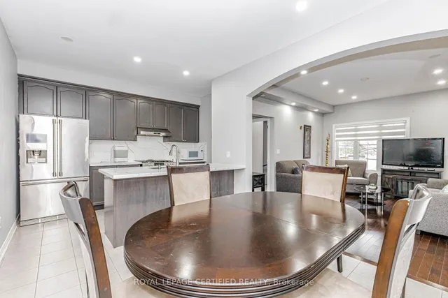 66 Hatton Crt, Brampton 5
