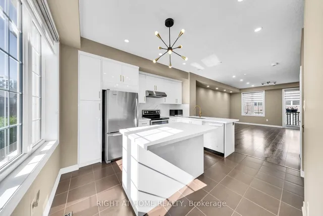 397 Hardwick Common, Oakville 5