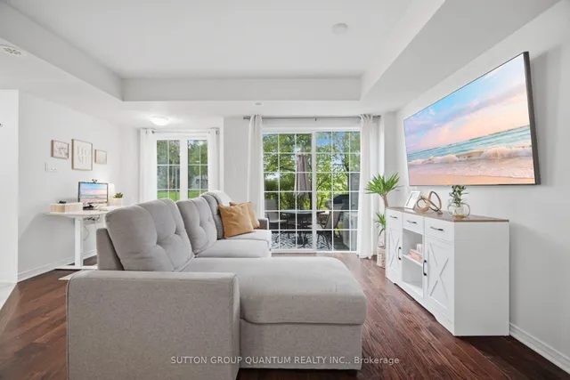 2441 Greenwich Dr #37, Oakville 4