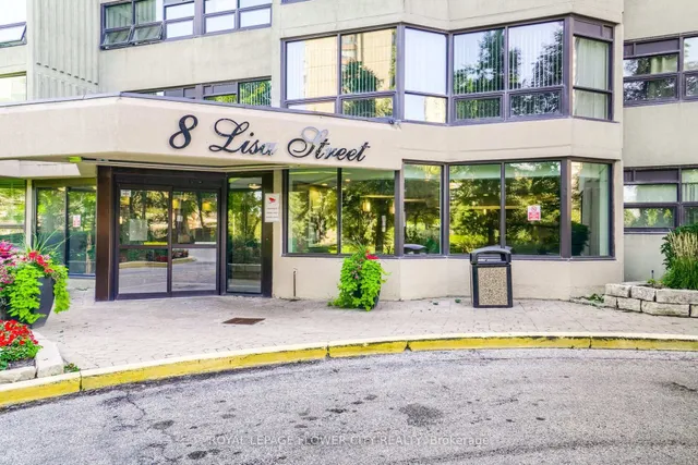 8 Lisa St #307, Brampton 4
