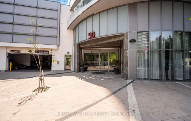 50 Absolute Ave #4902 LPH, Mississauga 2