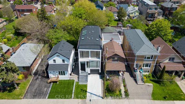 21 Sixteenth St, Toronto 5