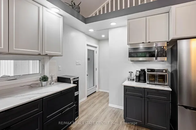23 Third St, Orangeville 5