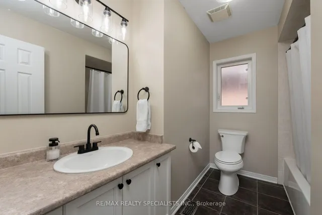 24 Serenity St, Halton Hills 5