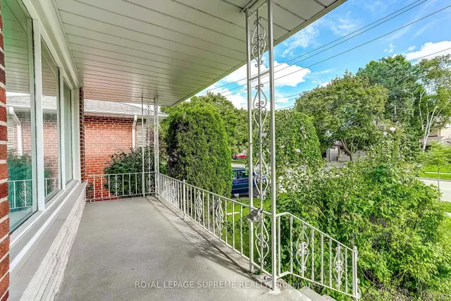 100 Summitcrest Dr, Toronto 5