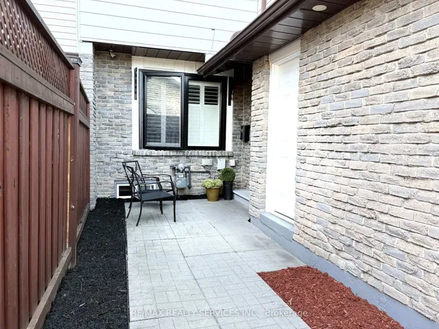 151 Greene Dr, Brampton 3