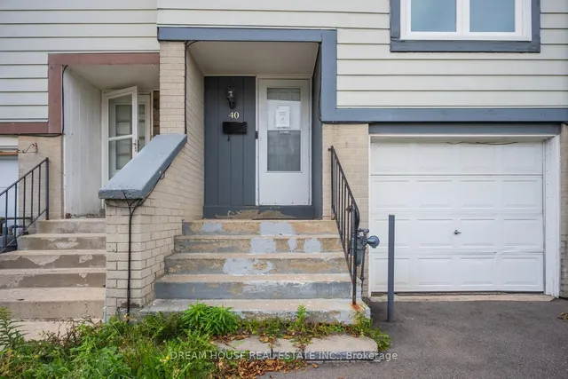 40 Hoskins Sq, Brampton 3