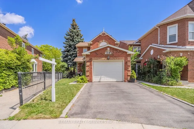 76 Leeward Dr, Brampton 4