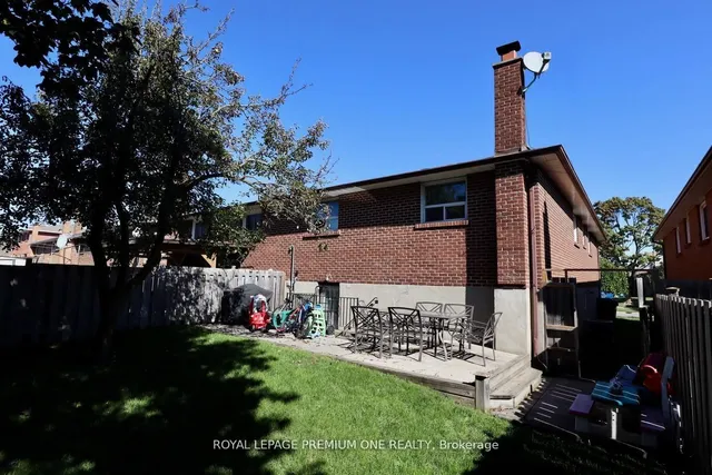 26 Royal Salisbury Way, Brampton 4