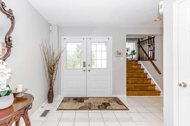 22 Merganser Cres, Brampton 4