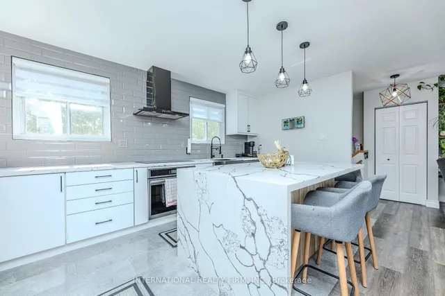 1291 Consort Cres, Burlington 3