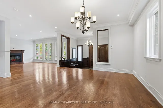 1366 Wilson Ave, Mississauga 5