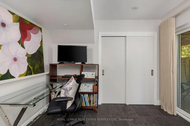 2236 Marine Dr #2236, Oakville 2