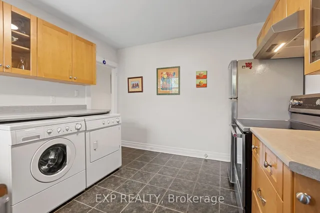 60 Parkdale Rd, Toronto 5