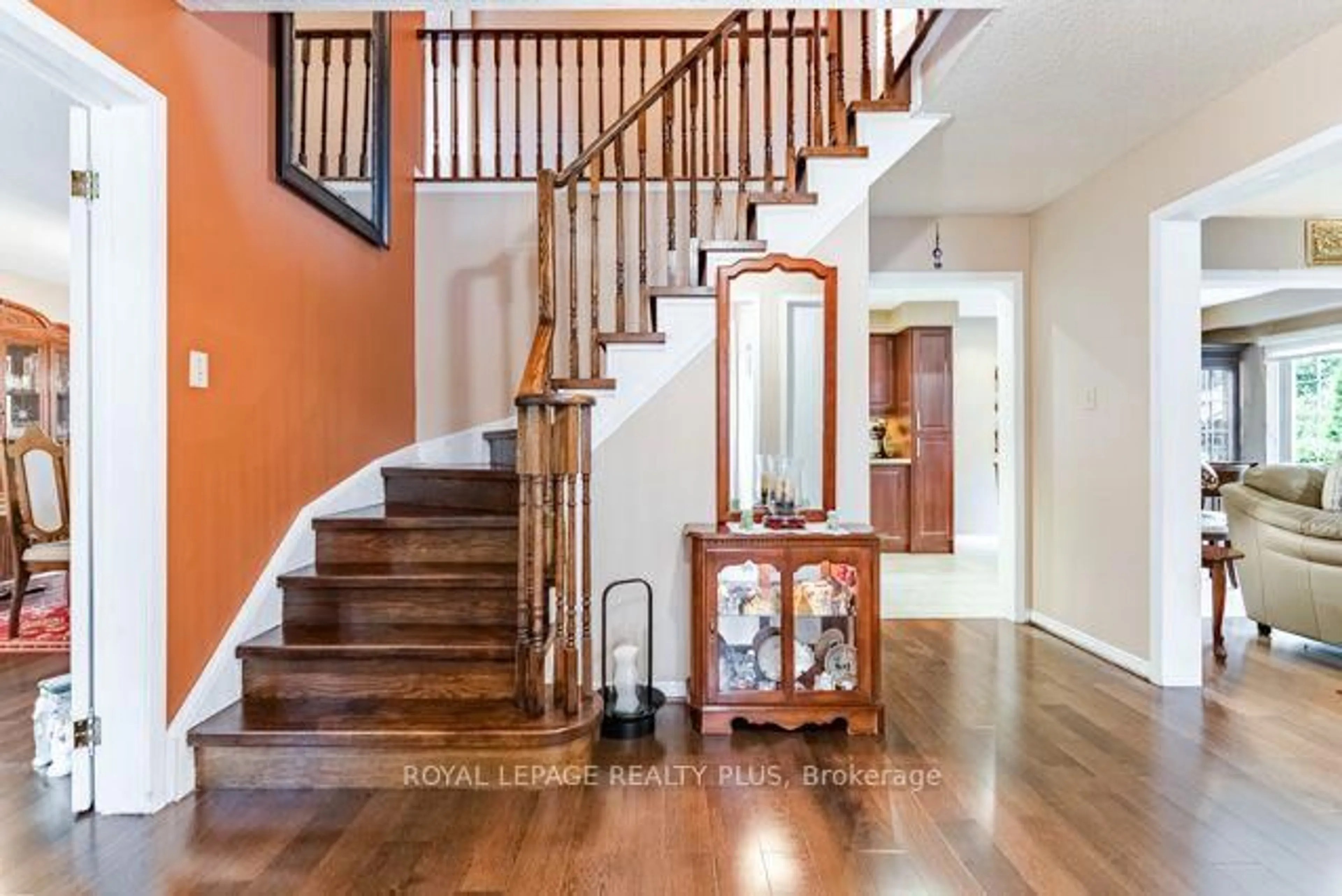 trreb/IMG-W13783782_0f5ad7ba-90c5-466b-b595-22ae8ff17f30-l.jpg