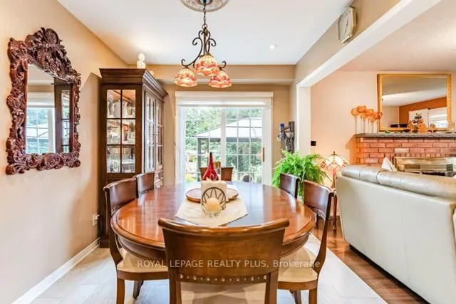 3362 Aubrey Rd, Mississauga 5