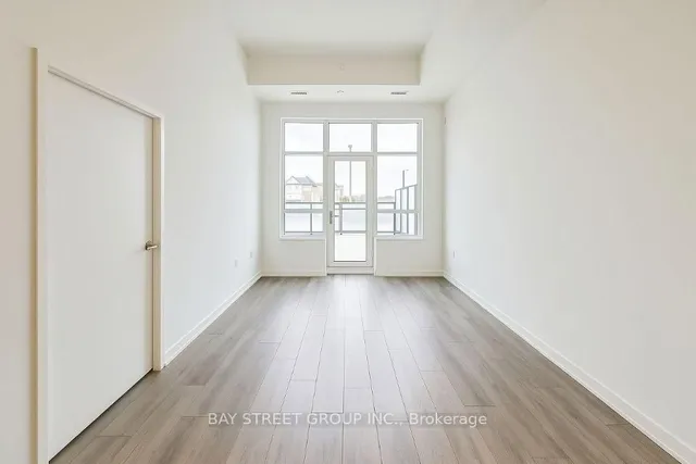 395 Dundas St #130, Oakville 3