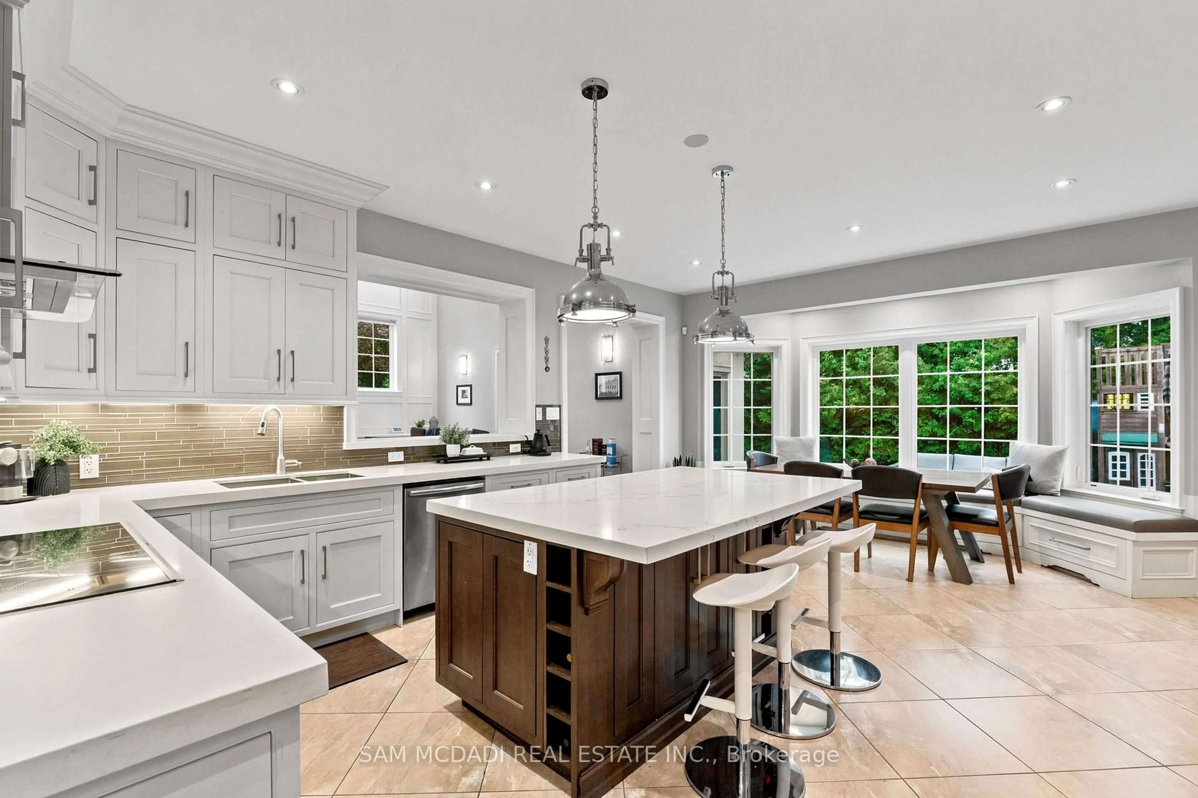 trreb/IMG-W13786076_0a237297-e6ba-4e98-8ef1-7021e35c124a-l.jpg