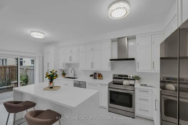 3125 Hiram Terr, Oakville 5