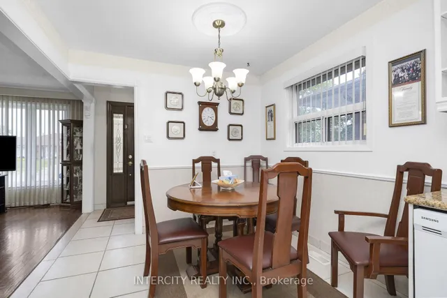 7279 Vernor Dr, Mississauga 5