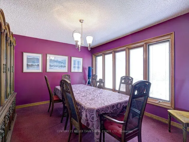 11331 Amos Dr, Milton 3