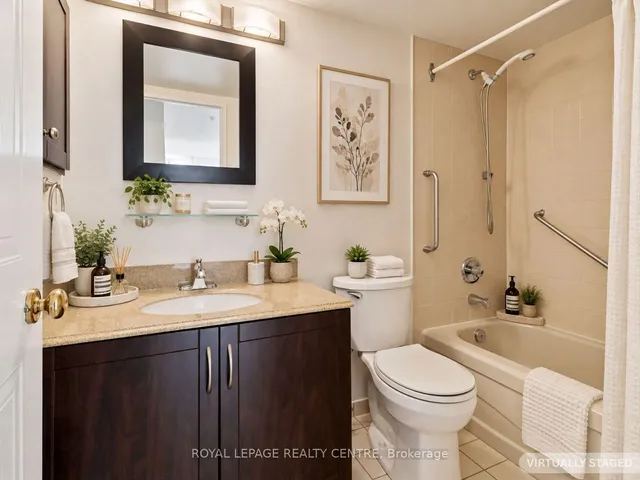 1110 Walden Circ #510, Mississauga 4