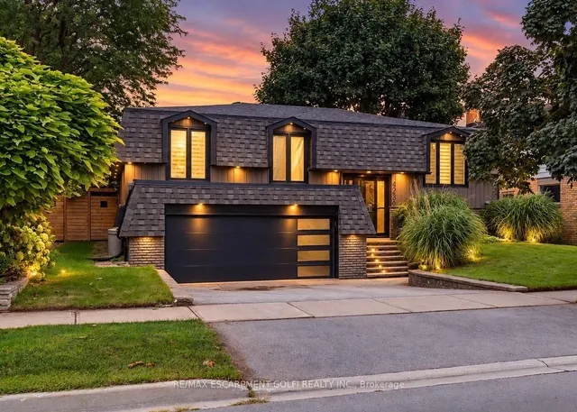 4236 Longmoor Dr, Burlington 2