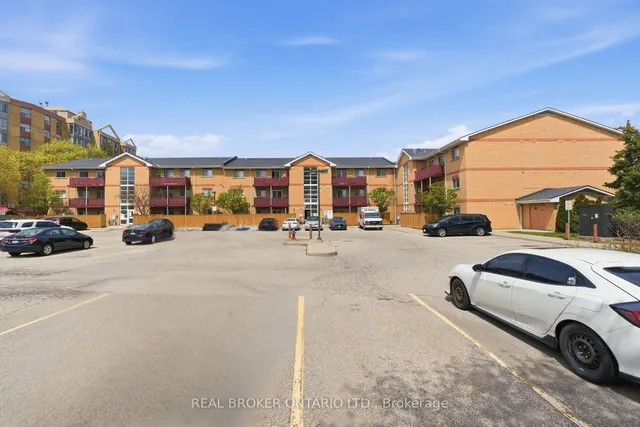 211 Forum Dr #302C, Mississauga 2