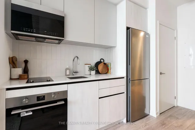 2485 Eglinton Ave #807, Mississauga 2