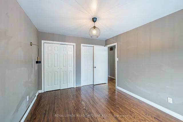 46 Reigate Ave, Brampton 5