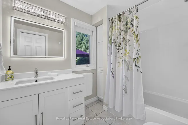 13086 Winston Churchill Blvd, Halton Hills 4