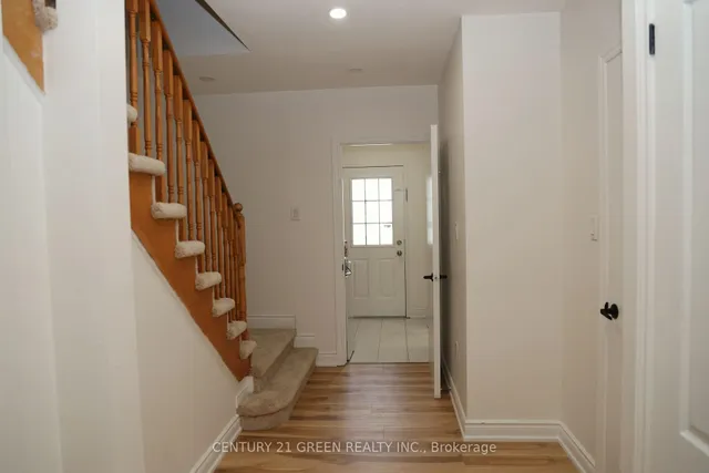 6038 Silken Laumann Way, Mississauga 3
