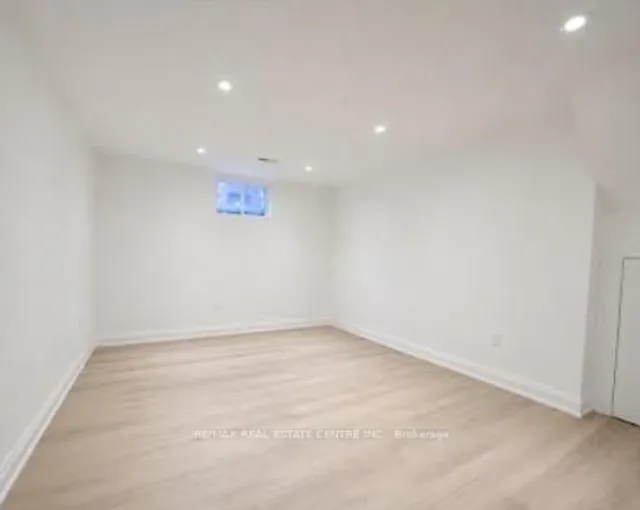 3158 Valmarie Ave, Mississauga 5