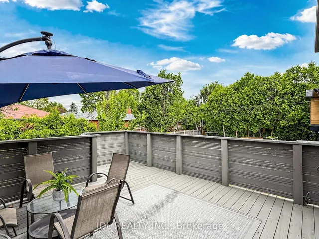 32 Ashmount Cres, Toronto 3