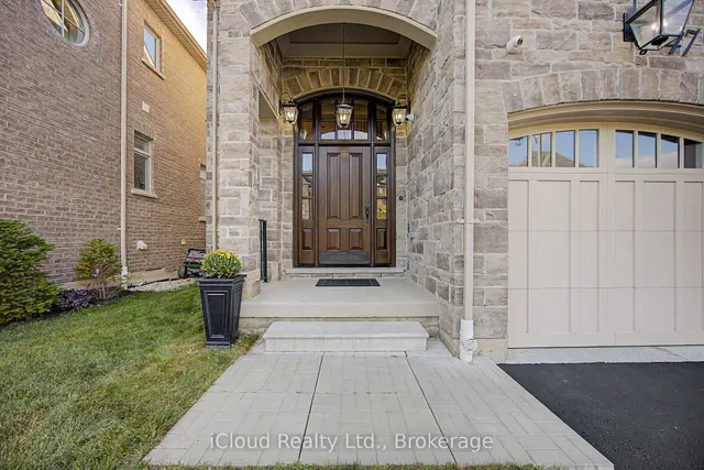 47 West Branch Dr, Halton Hills 3