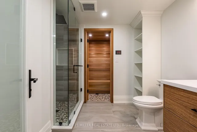 481 Chartwell Rd, Oakville 3