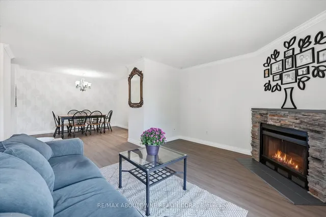 1450 Glen Abbey Gate #1121, Oakville 4
