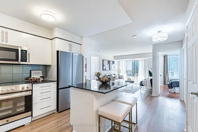 310 Burnhamthorpe Rd #1701, Mississauga 4