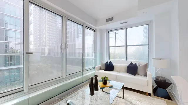 1195 The Queensway #213, Toronto 2