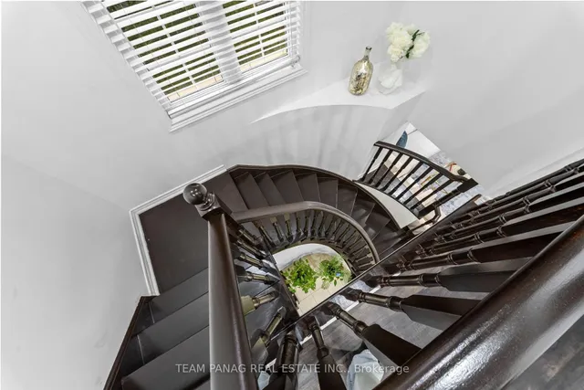 20 Mission Ridge Tr, Brampton 4
