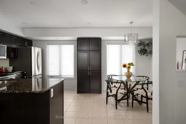 2280 Baronwood Dr #81, Oakville 5