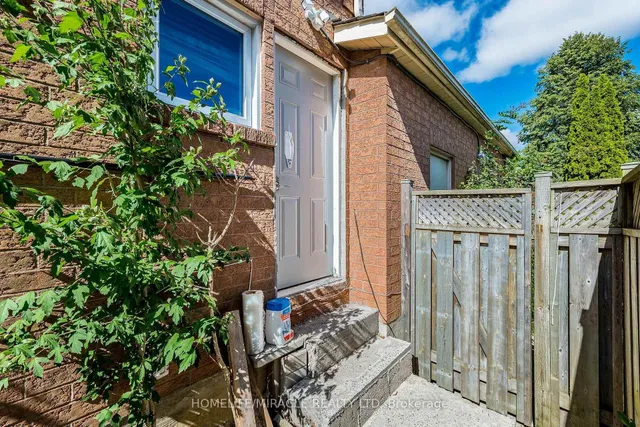 42 Porteous Circ, Brampton 5