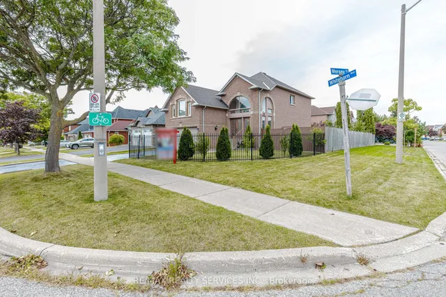 5772 Whitehorn Ave, Mississauga 5