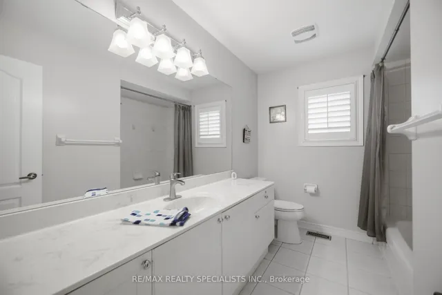 187 Cooke Cres, Milton 3