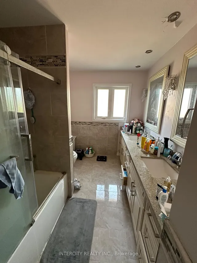5112 Heritage Hills Blvd, Mississauga 2